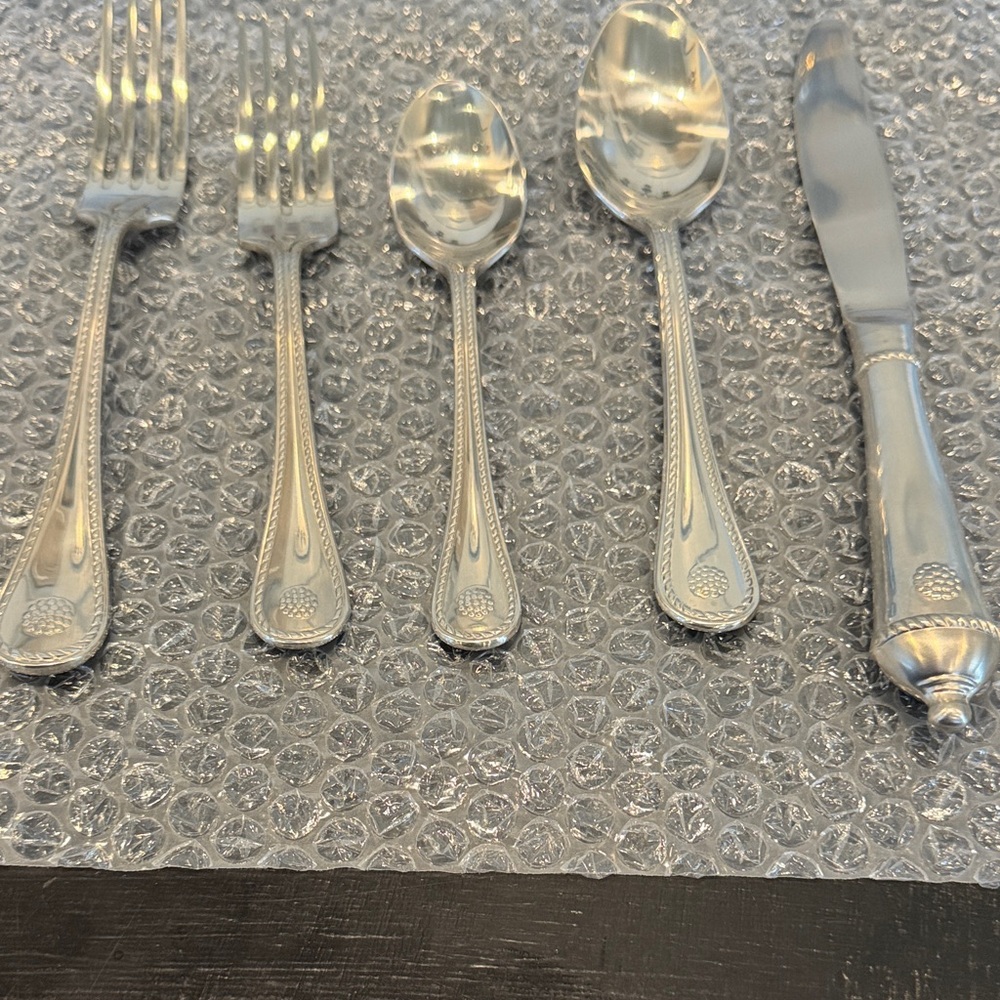 Juliska Berry & Thread 5 pc Flatware Set